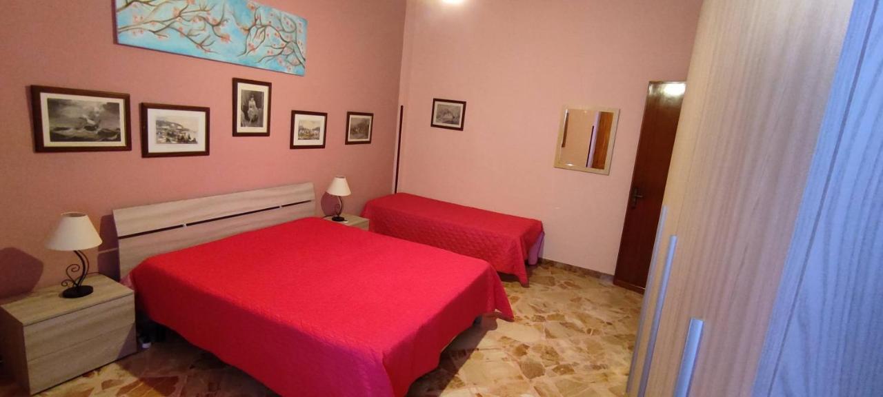 Villalba Castellammare del Golfo Extérieur photo