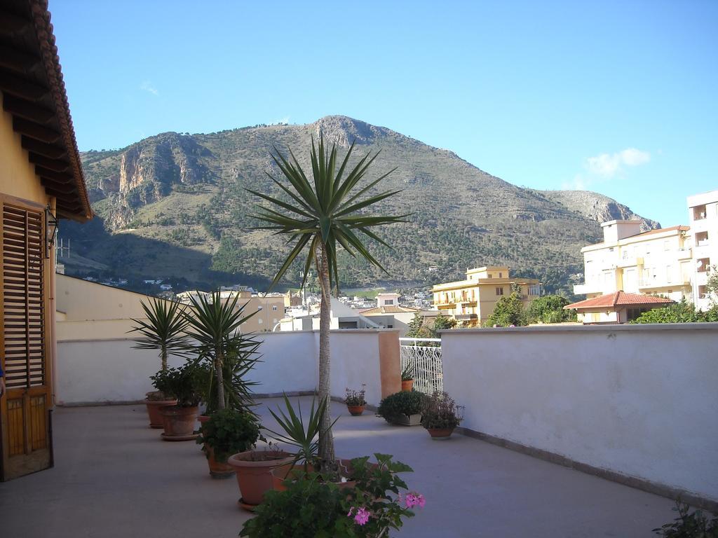 Villalba Castellammare del Golfo Extérieur photo